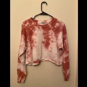 tie-dye crop top